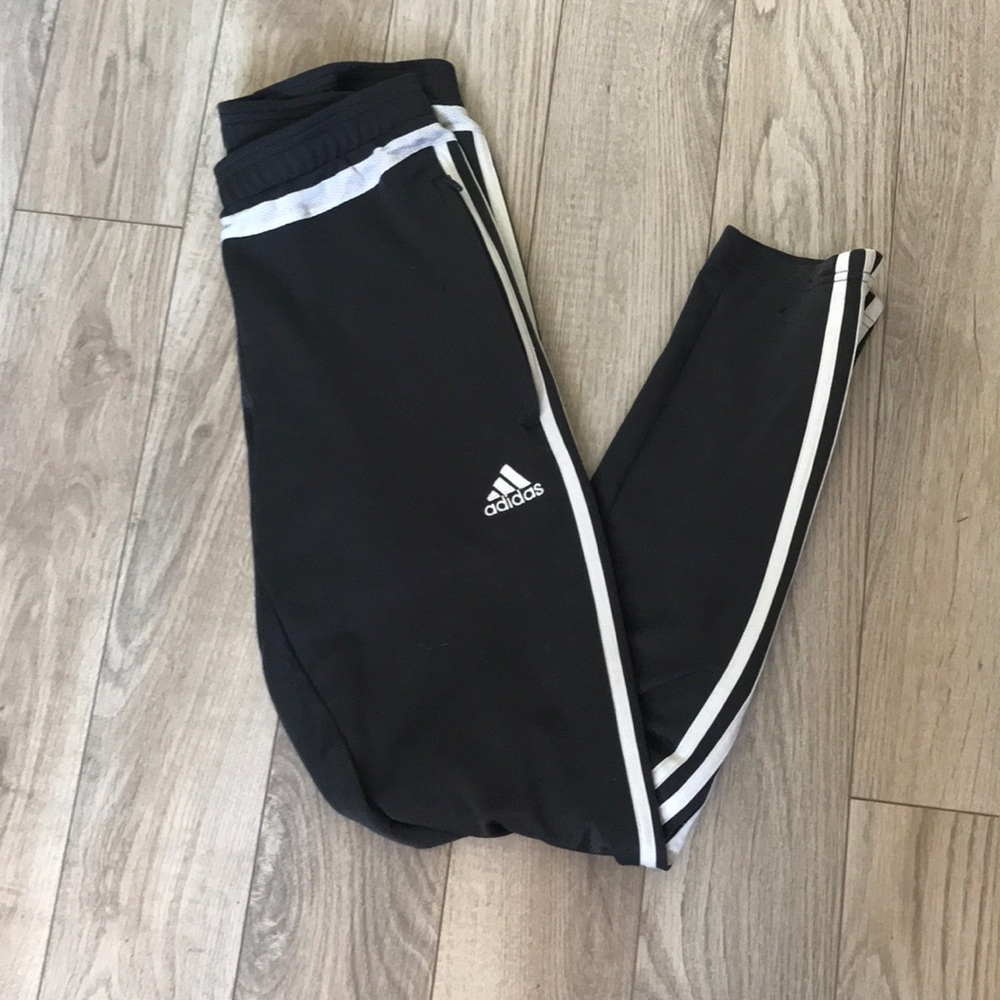 💕2 for $16💕Grey Adidas joggers